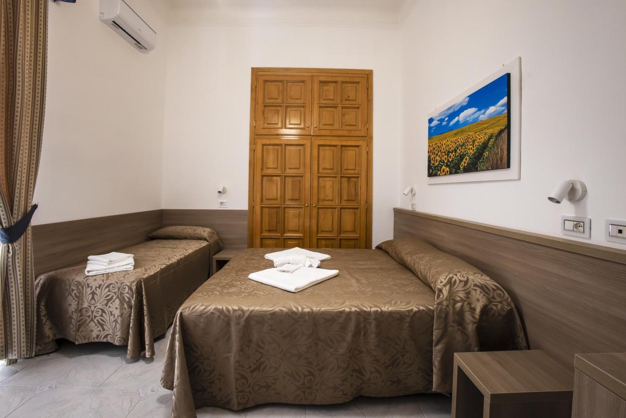 Hotel Orbis Rome Exterior photo