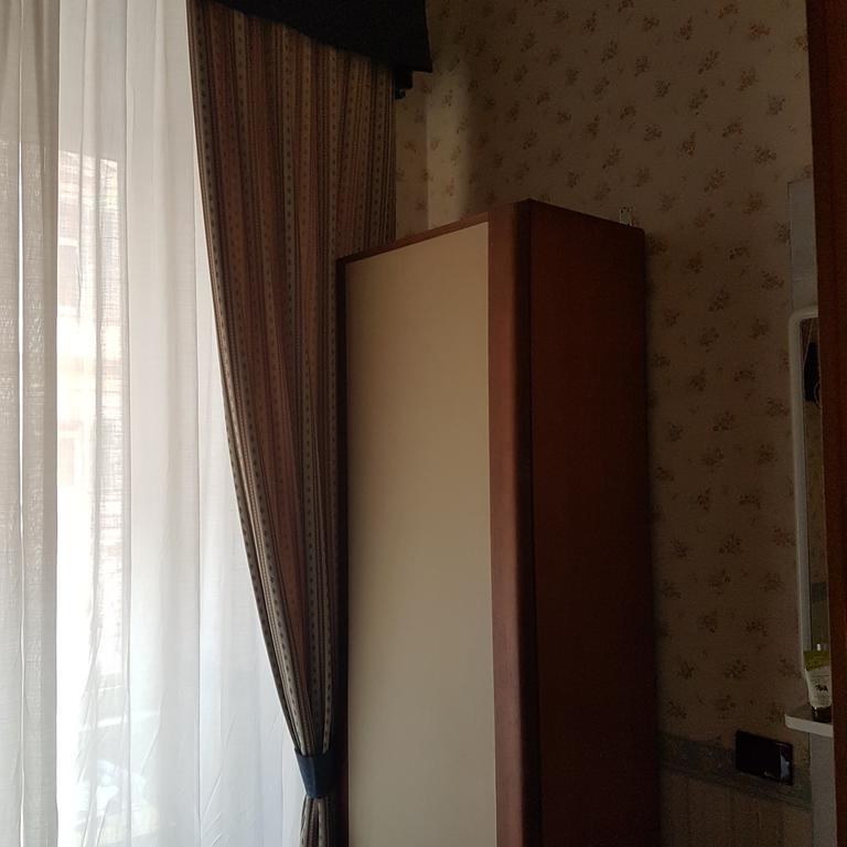 Hotel Orbis Rome Exterior photo